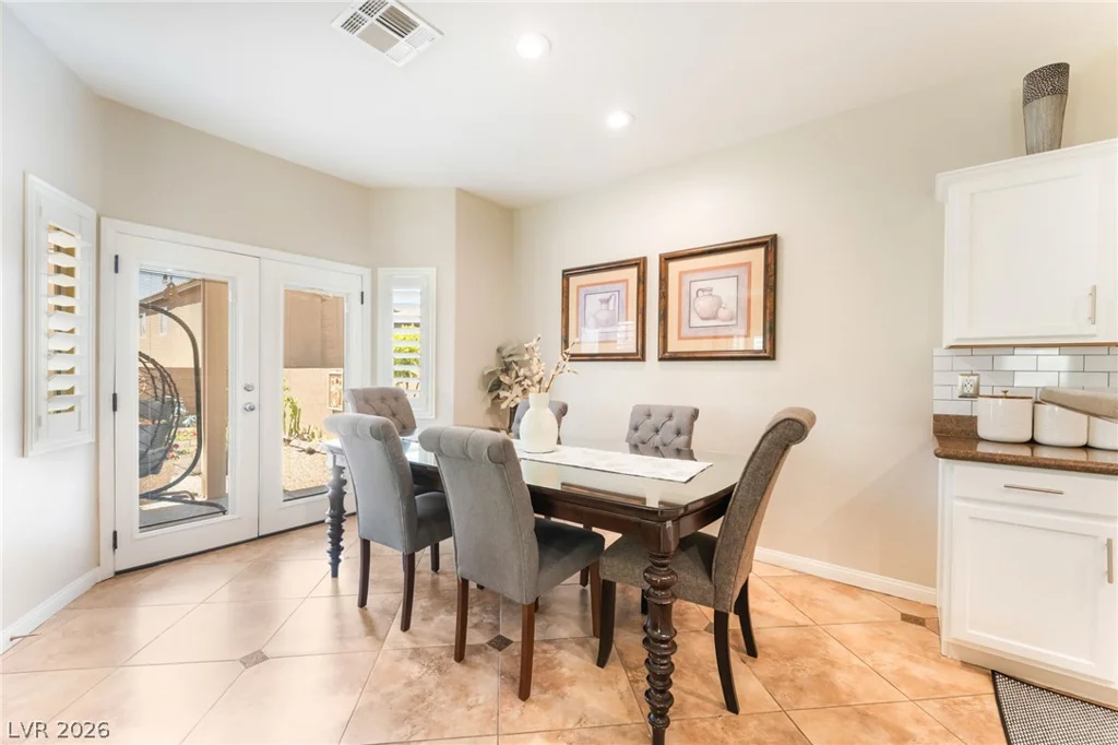3765 Hollycroft, North Las Vegas, NV 89081