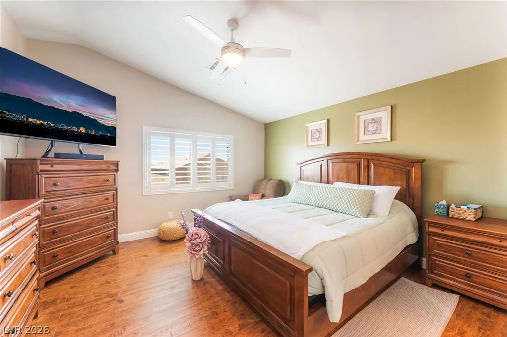 3765 Hollycroft, North Las Vegas, NV 89081