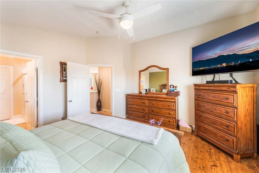 3765 Hollycroft, North Las Vegas, NV 89081