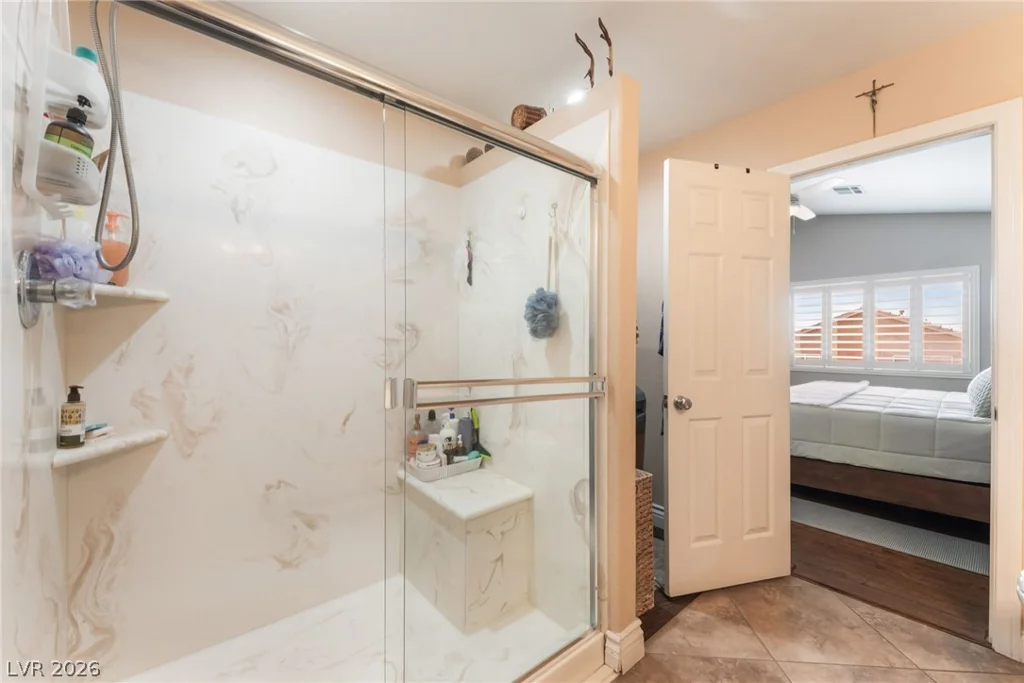 3765 Hollycroft, North Las Vegas, NV 89081