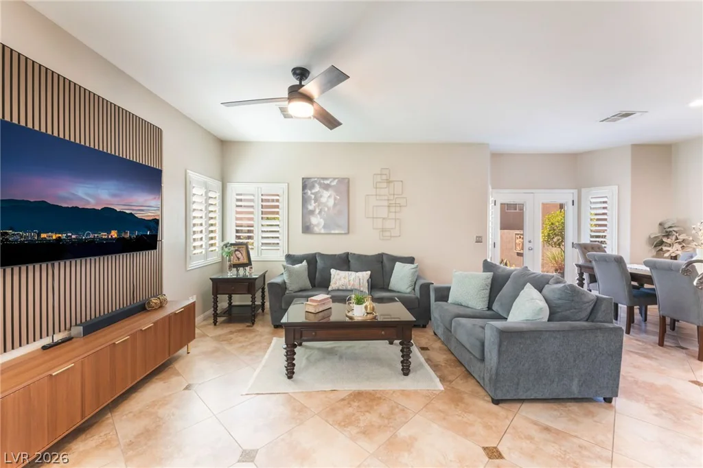 3765 Hollycroft, North Las Vegas, NV 89081