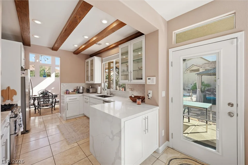 1701 Drifters Peak, Las Vegas, NV 89144