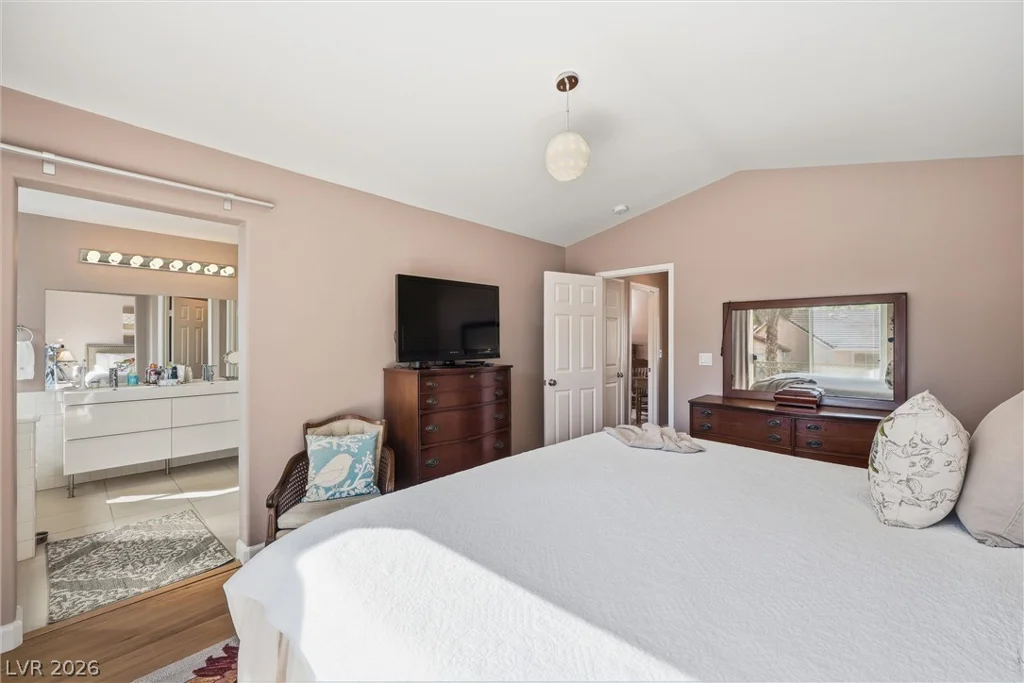 1701 Drifters Peak, Las Vegas, NV 89144