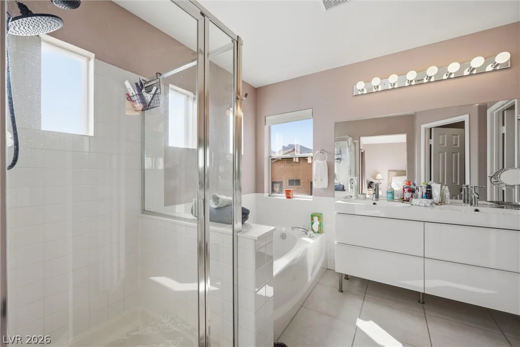 1701 Drifters Peak, Las Vegas, NV 89144