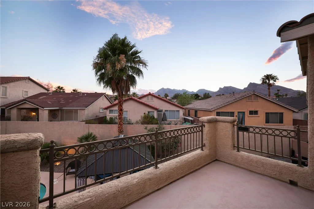 1701 Drifters Peak, Las Vegas, NV 89144