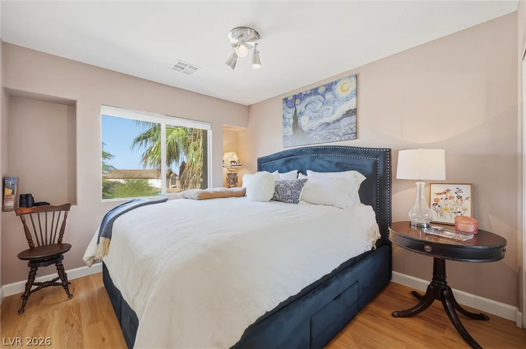 1701 Drifters Peak, Las Vegas, NV 89144