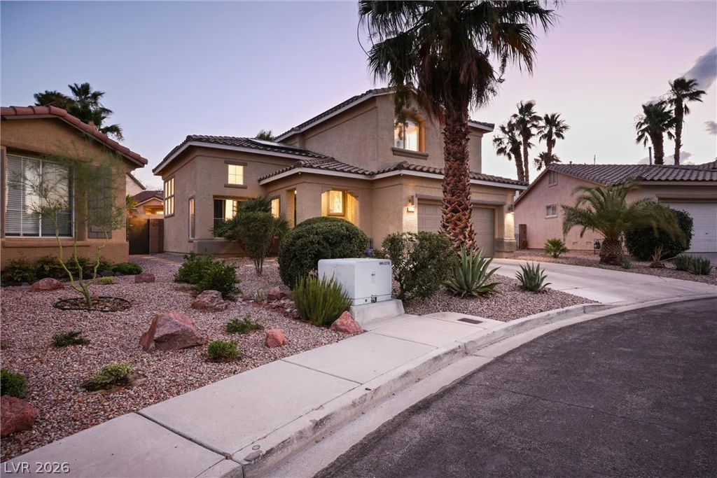 1701 Drifters Peak, Las Vegas, NV 89144