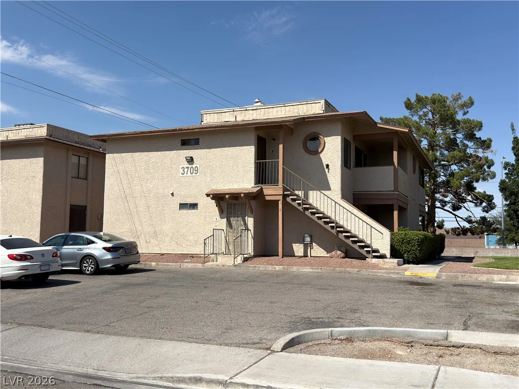 3709 Snorkel, Las Vegas, NV 89108