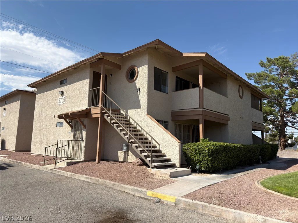 3709 Snorkel, Las Vegas, NV 89108
