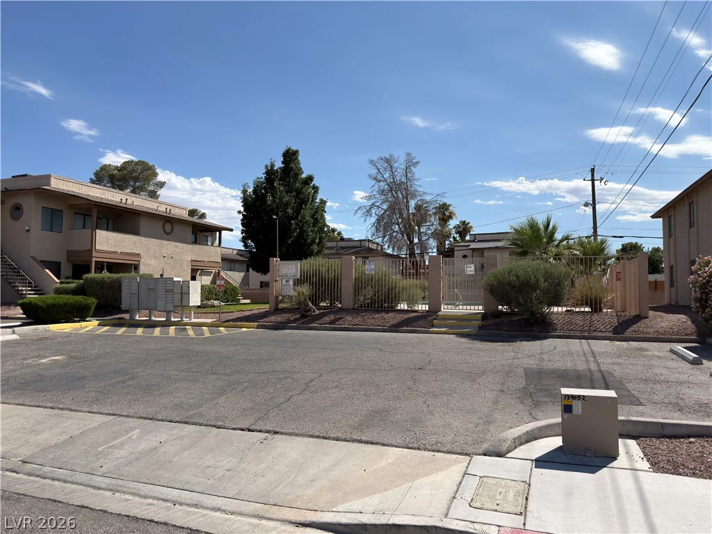 3709 Snorkel, Las Vegas, NV 89108