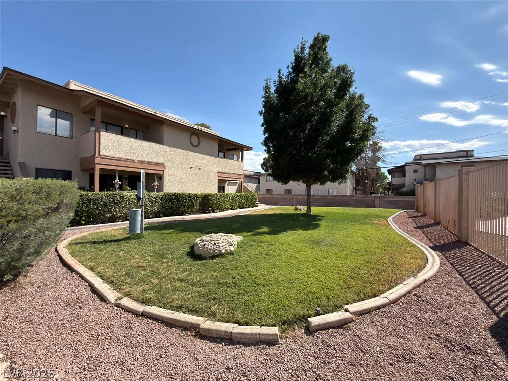 3709 Snorkel, Las Vegas, NV 89108