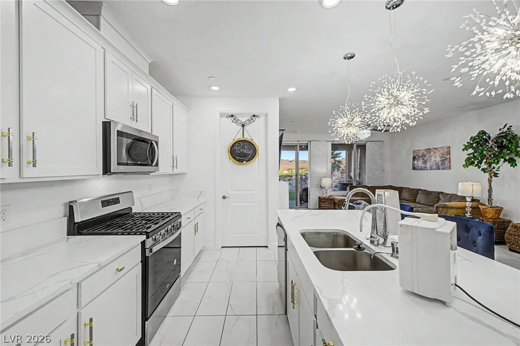 134 Sedona Sands, Henderson, NV 89011