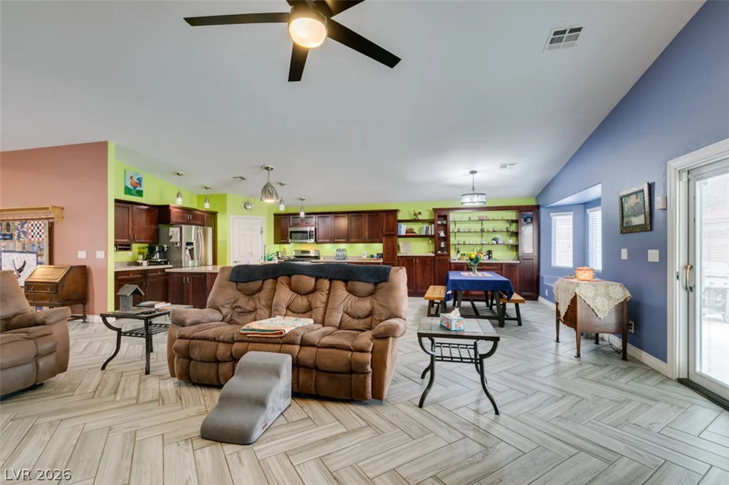 2612 Torch, North Las Vegas, NV 89081