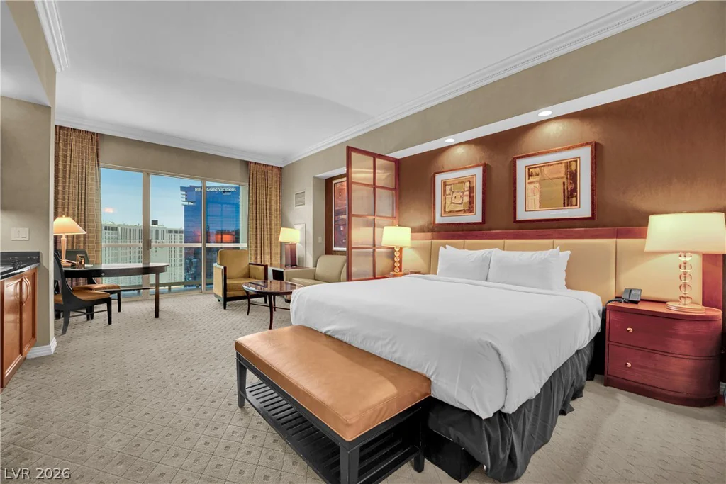 145 Harmon, Las Vegas, NV 89109