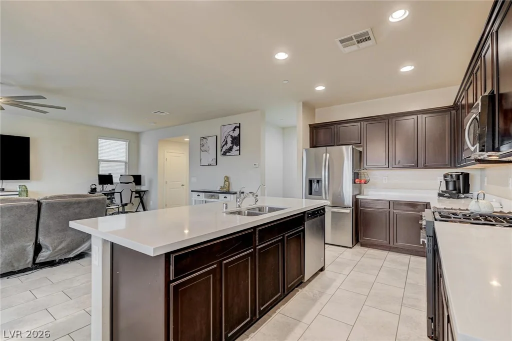 1132 Strada Cristallo, Henderson, NV 89011