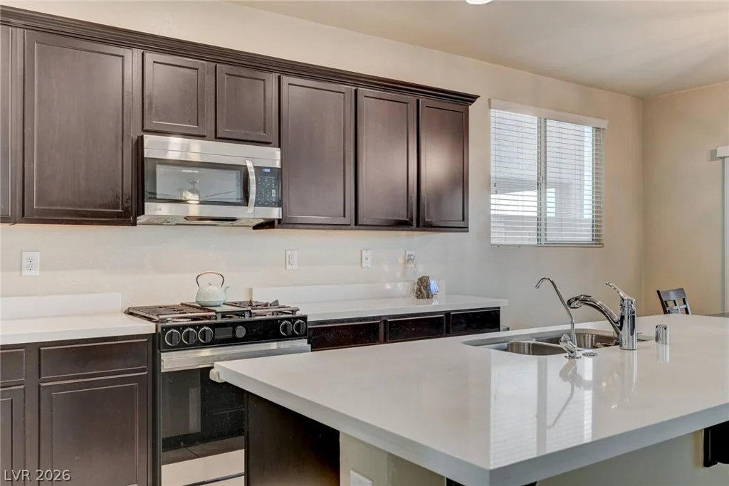 1132 Strada Cristallo, Henderson, NV 89011