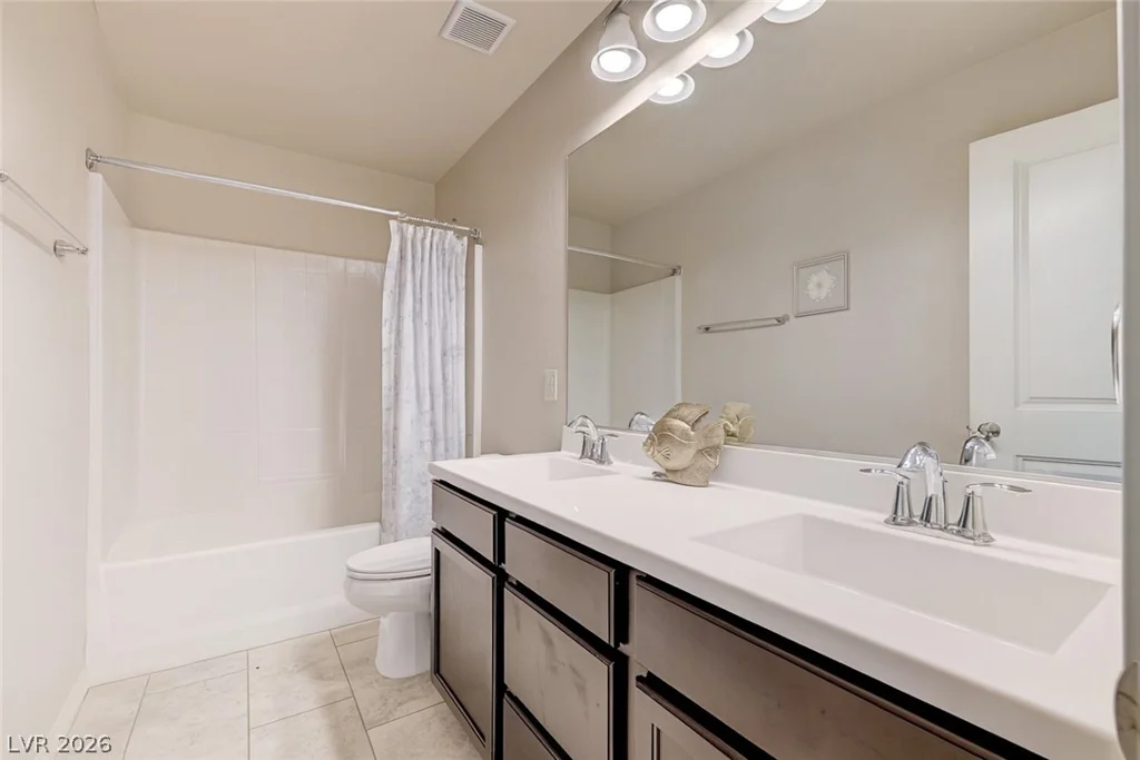 1132 Strada Cristallo, Henderson, NV 89011