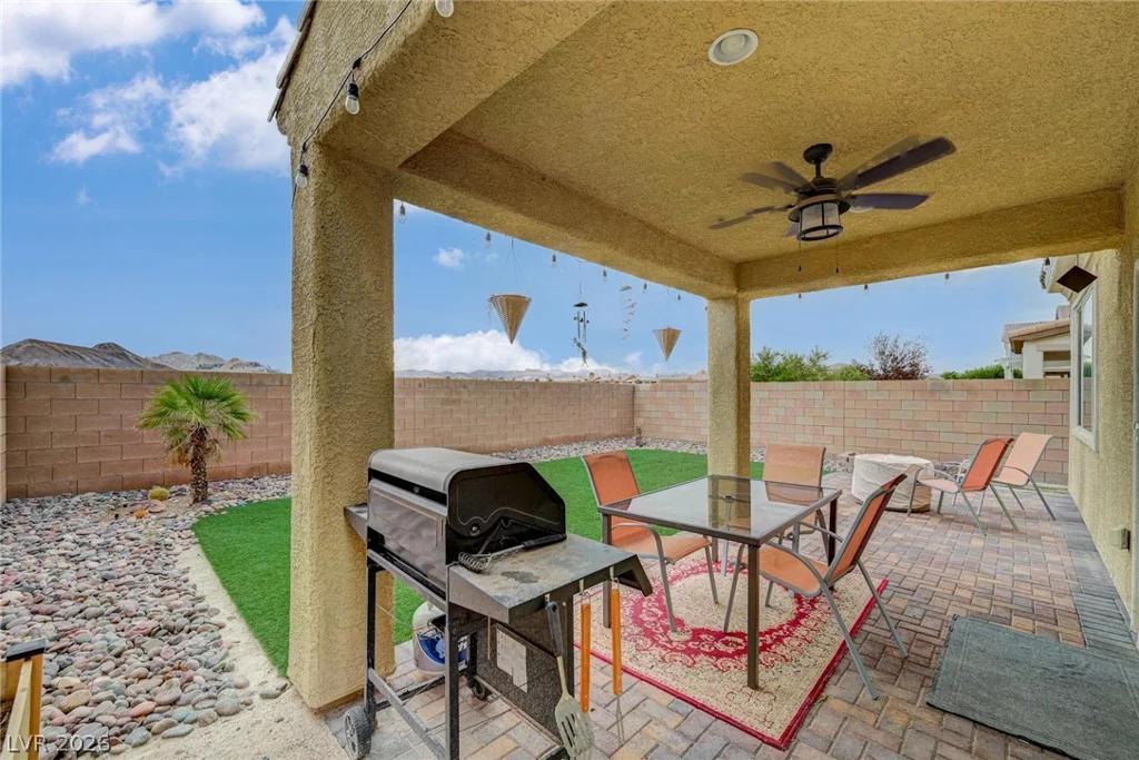 1132 Strada Cristallo, Henderson, NV 89011