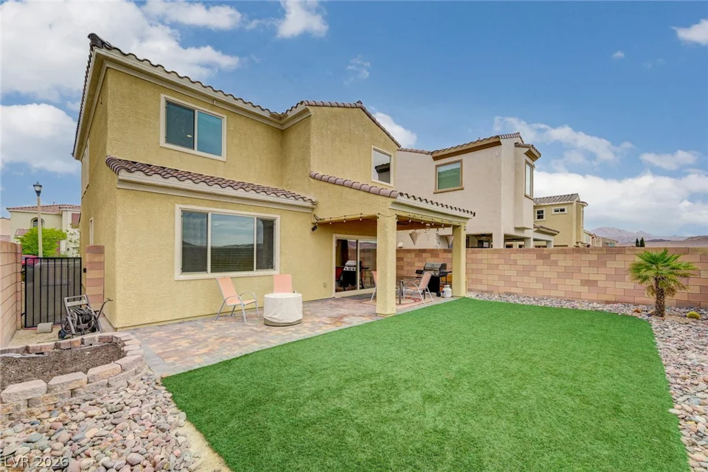 1132 Strada Cristallo, Henderson, NV 89011