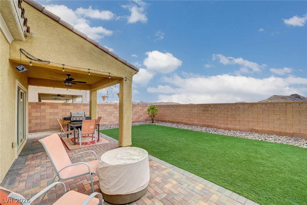1132 Strada Cristallo, Henderson, NV 89011