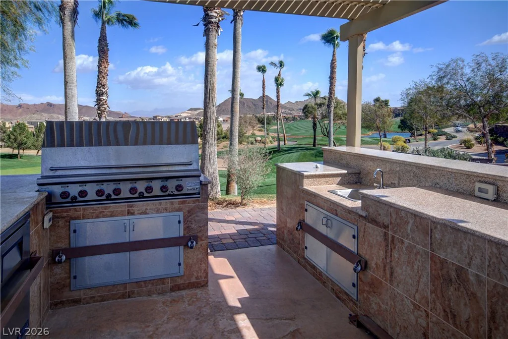 1132 Strada Cristallo, Henderson, NV 89011