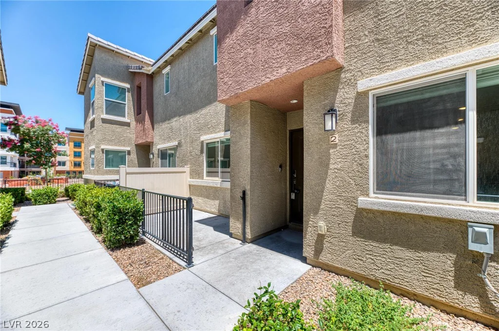 12105 Scarlet Ember, Las Vegas, NV 89183