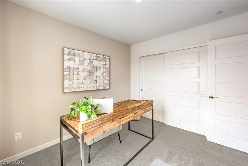 9877 Maple Pass, Las Vegas, NV 89178