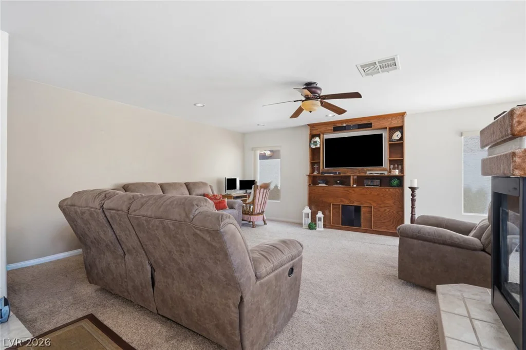 9752 Lookout Canyon, Las Vegas, NV 89183