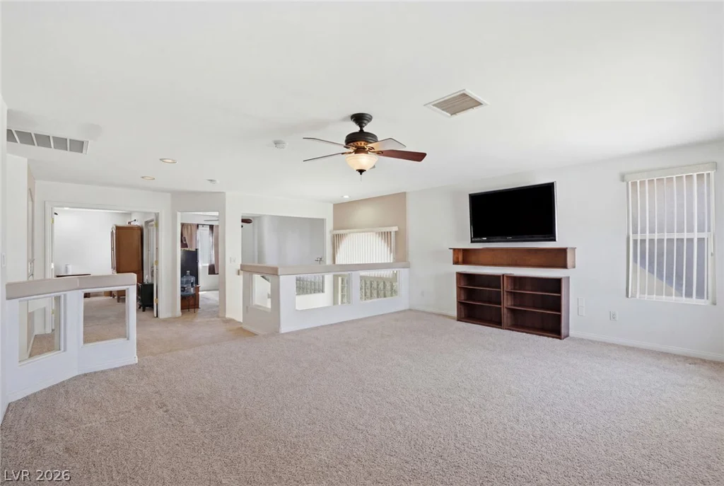 9752 Lookout Canyon, Las Vegas, NV 89183