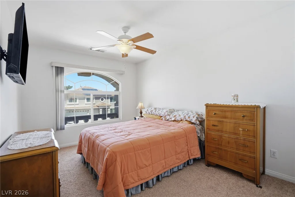 9752 Lookout Canyon, Las Vegas, NV 89183