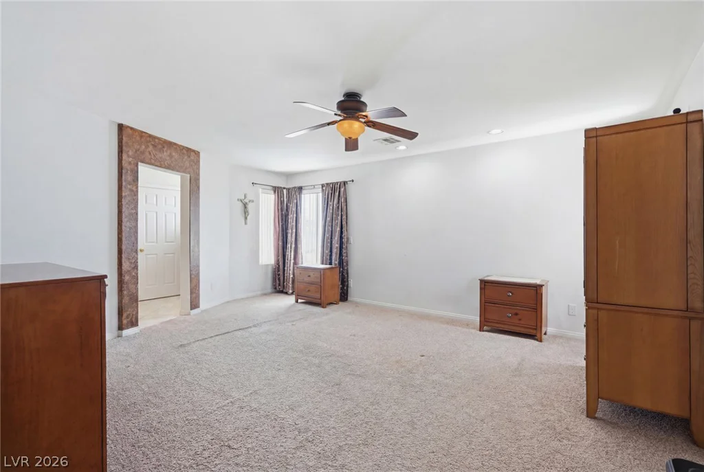 9752 Lookout Canyon, Las Vegas, NV 89183