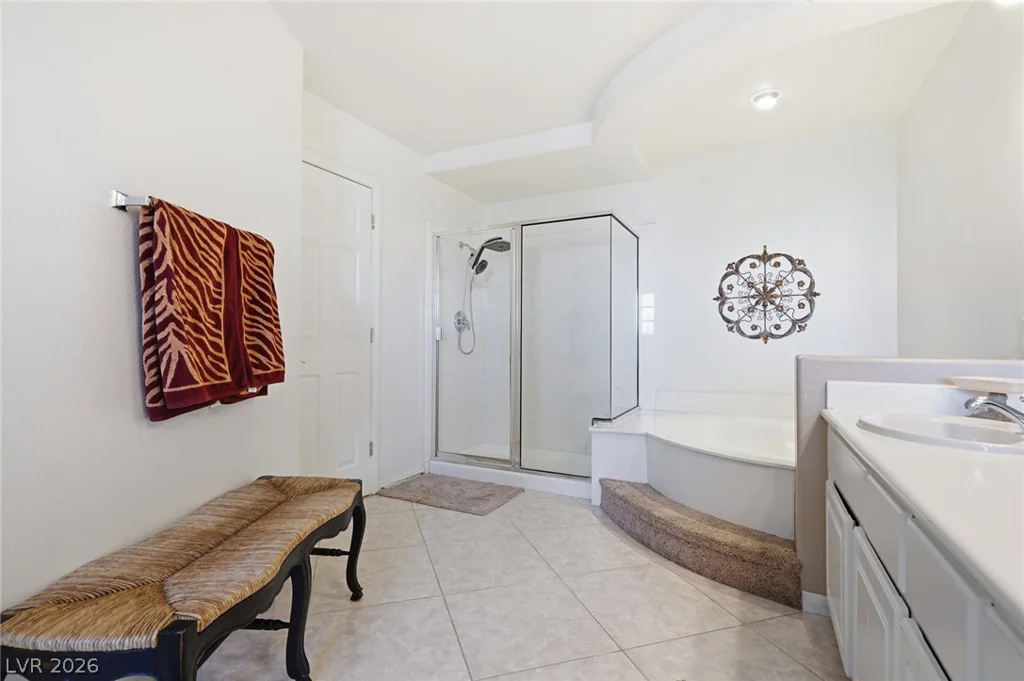 9752 Lookout Canyon, Las Vegas, NV 89183
