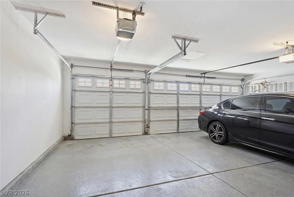 9752 Lookout Canyon, Las Vegas, NV 89183