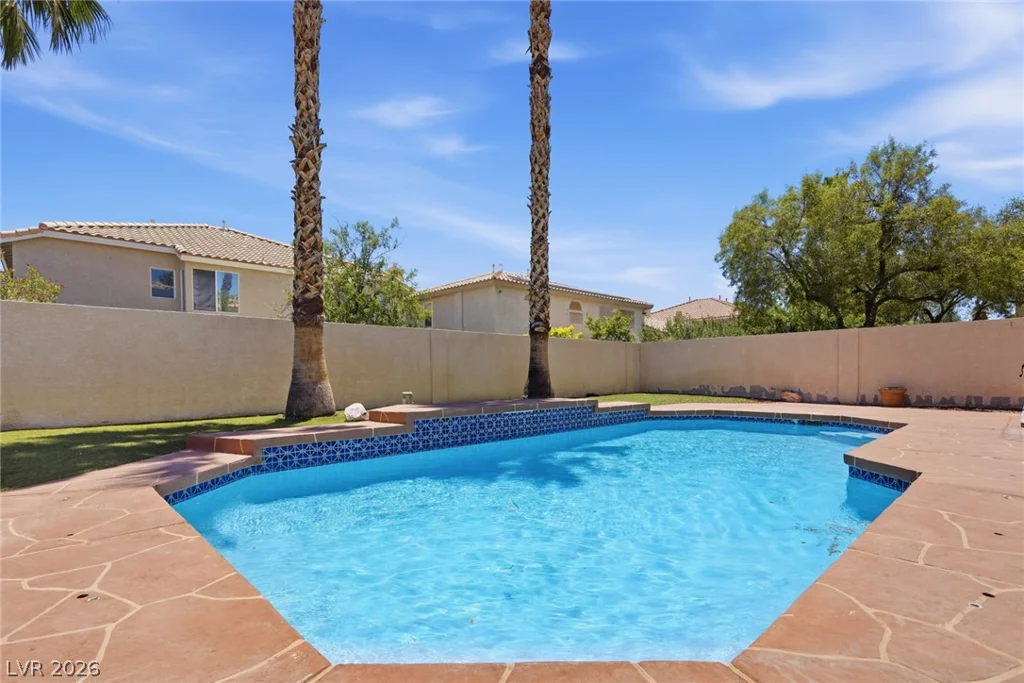 9752 Lookout Canyon, Las Vegas, NV 89183