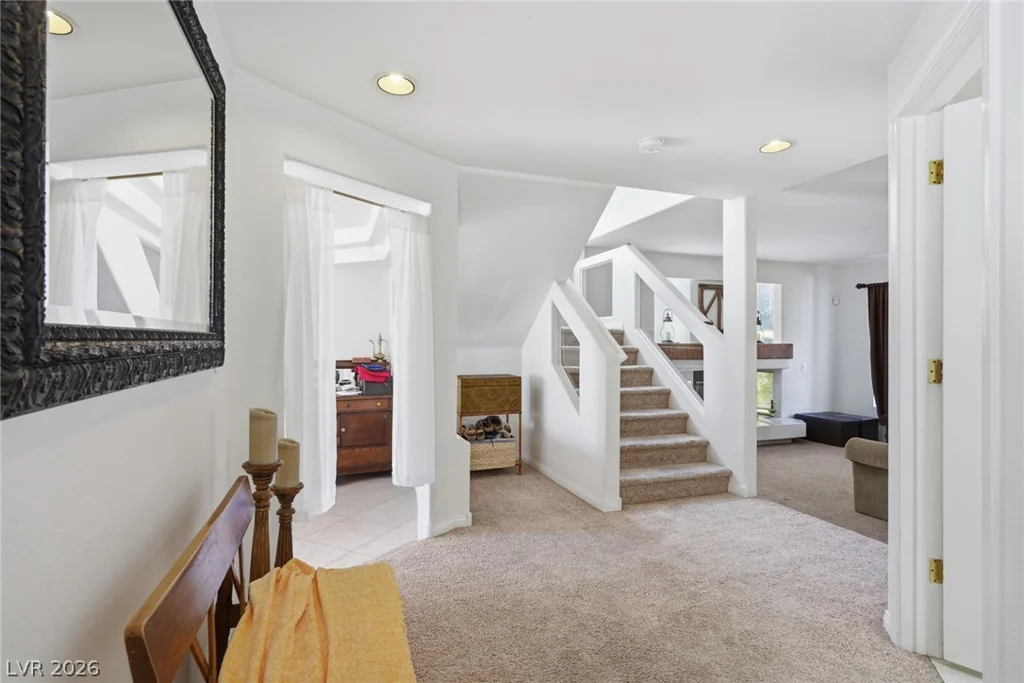 9752 Lookout Canyon, Las Vegas, NV 89183