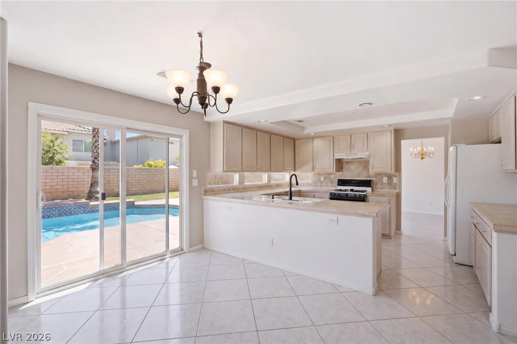 9752 Lookout Canyon, Las Vegas, NV 89183