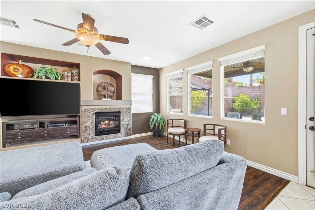 789 Craigmark, Henderson, NV 89002