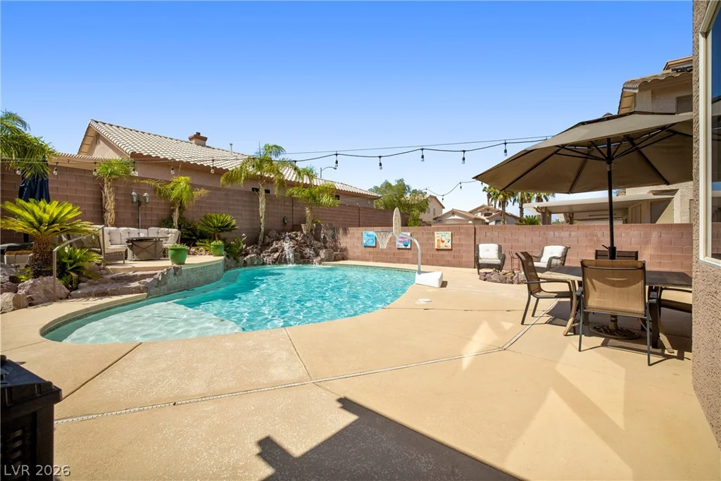 789 Craigmark, Henderson, NV 89002