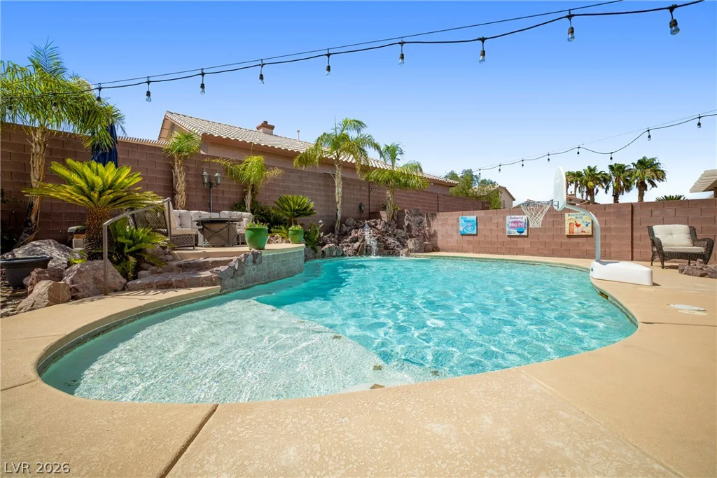 789 Craigmark, Henderson, NV 89002