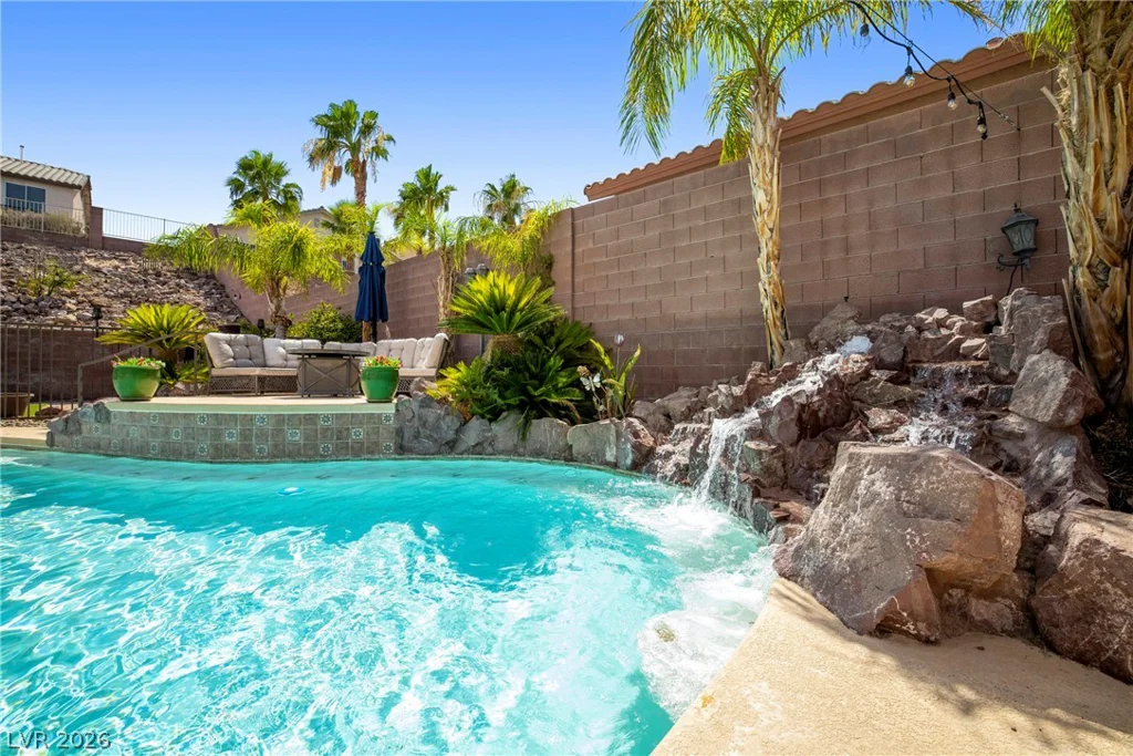 789 Craigmark, Henderson, NV 89002