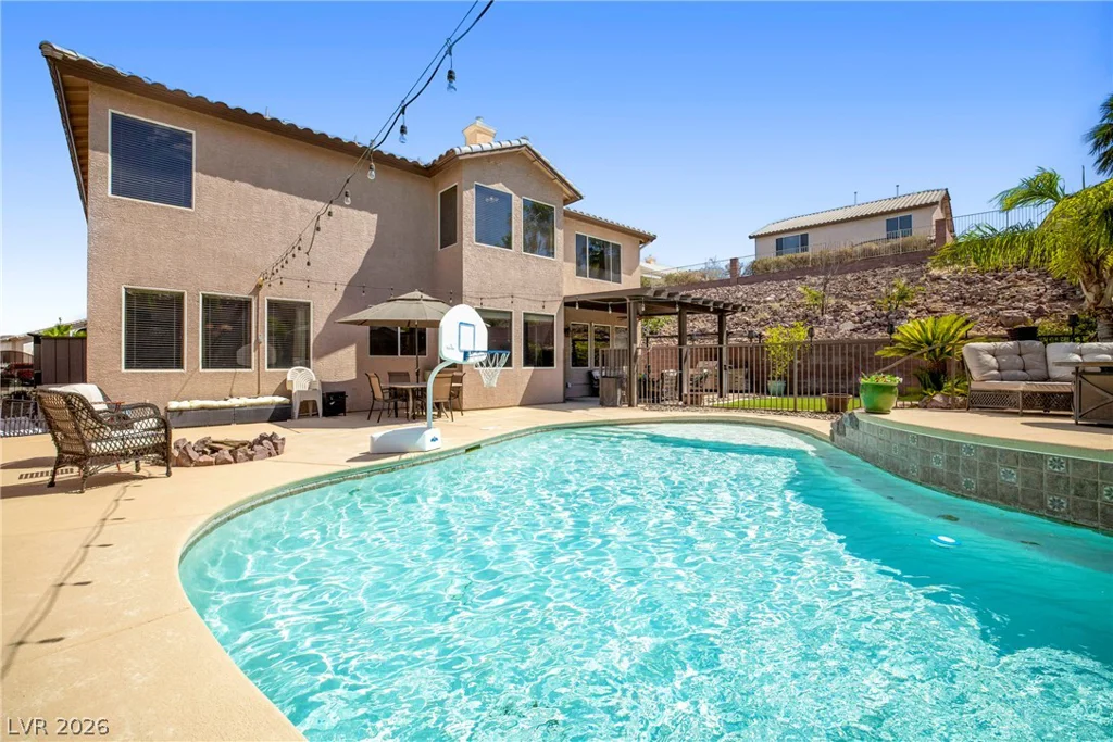 789 Craigmark, Henderson, NV 89002