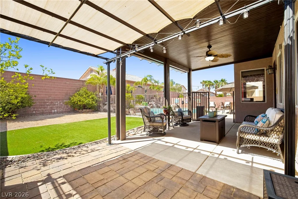 789 Craigmark, Henderson, NV 89002