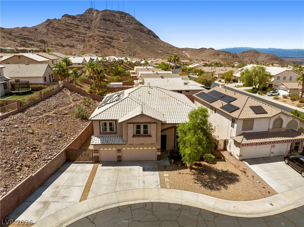 789 Craigmark, Henderson, NV 89002