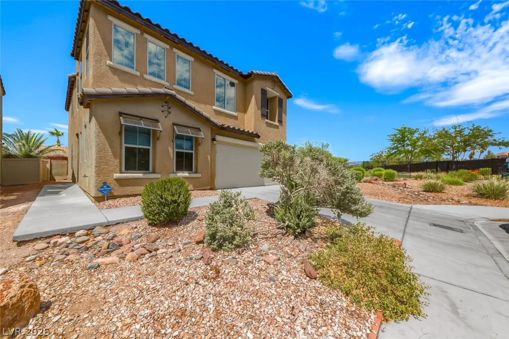 2704 Kona Crest, Henderson, NV 89052