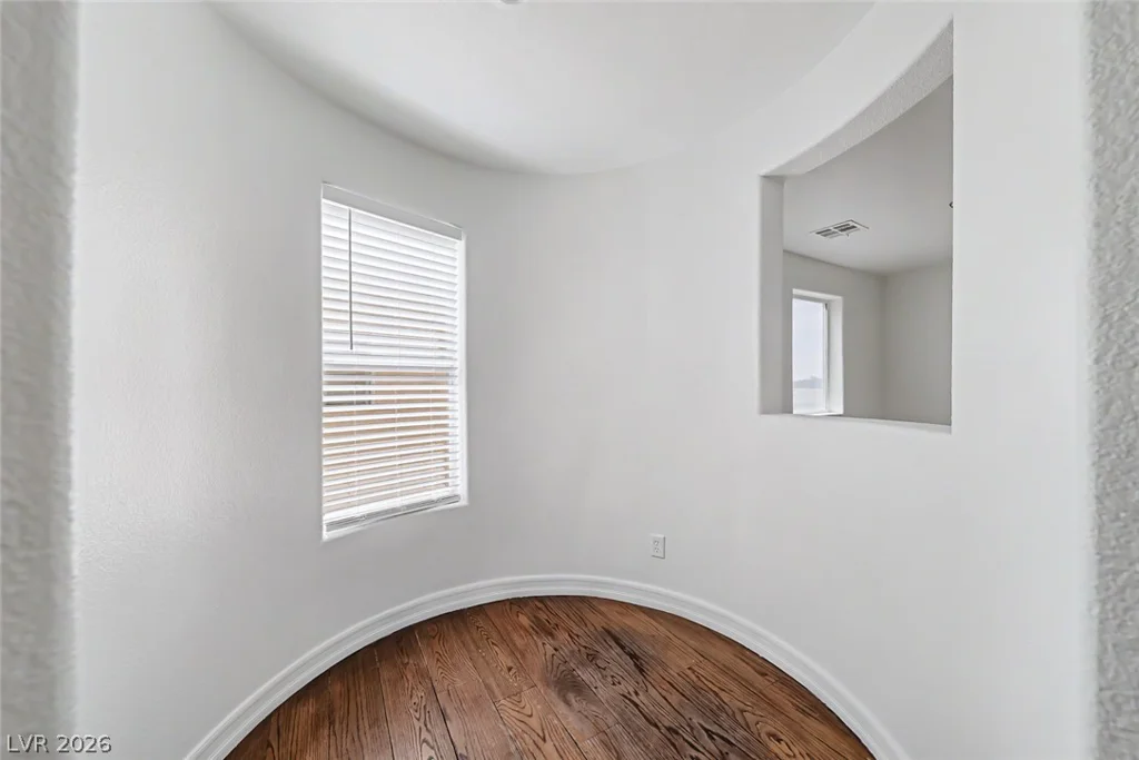 2704 Kona Crest, Henderson, NV 89052