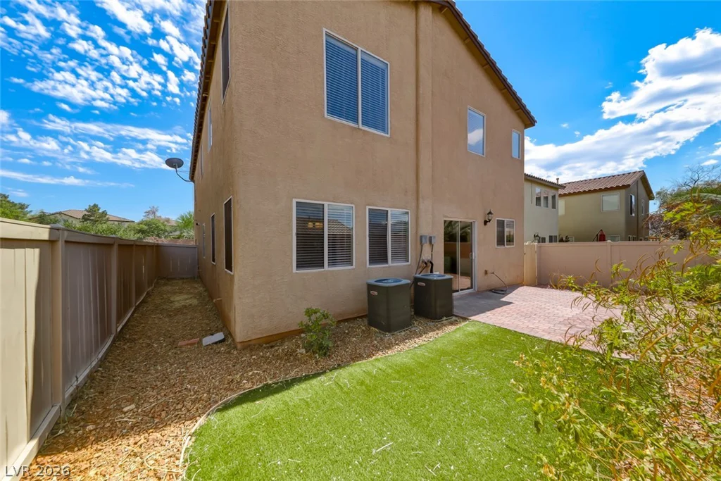 2704 Kona Crest, Henderson, NV 89052