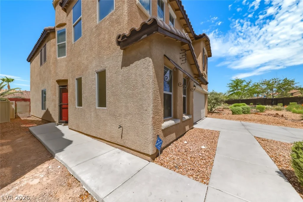 2704 Kona Crest, Henderson, NV 89052