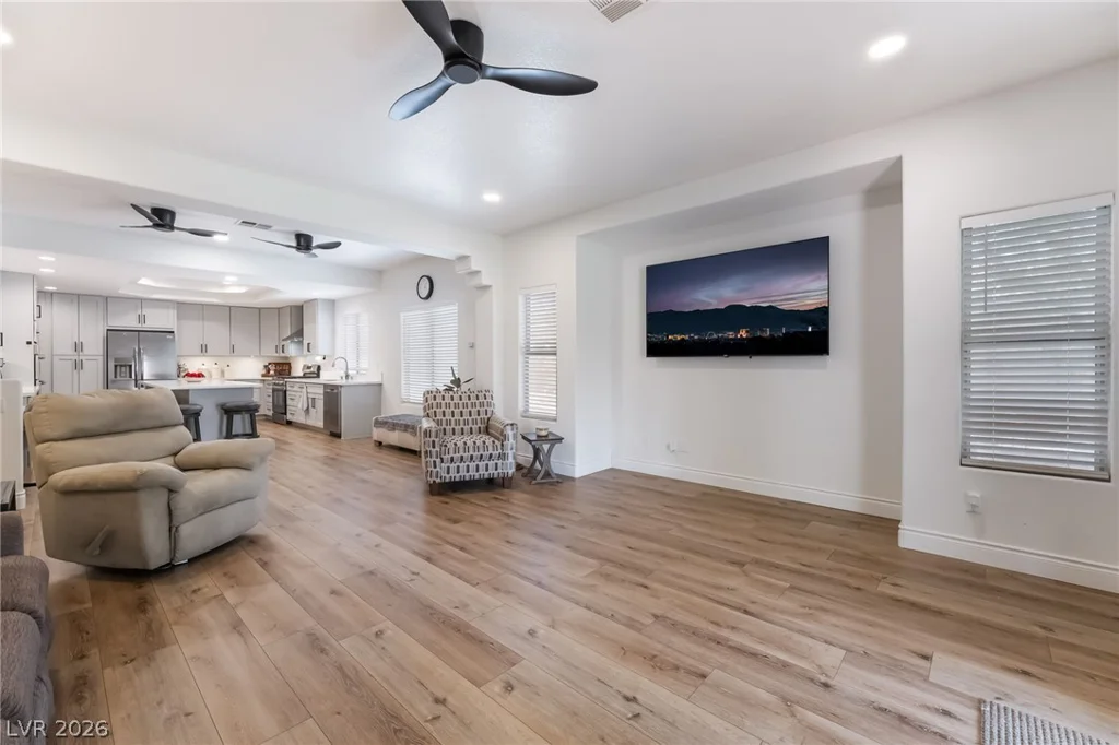 7220 Elderly, Las Vegas, NV 89131