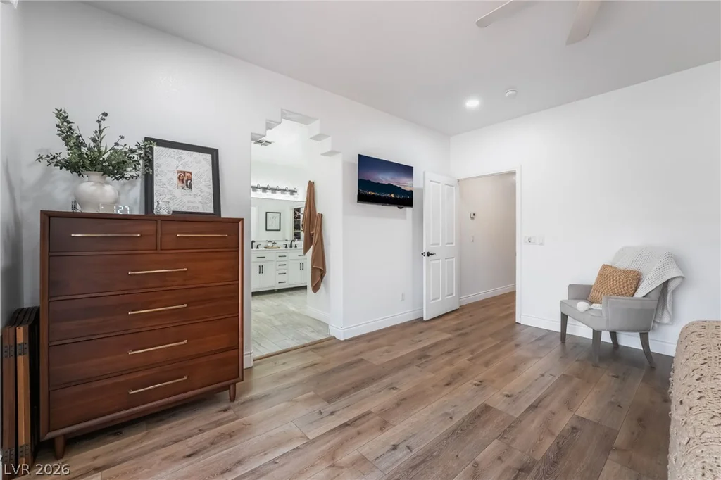 7220 Elderly, Las Vegas, NV 89131