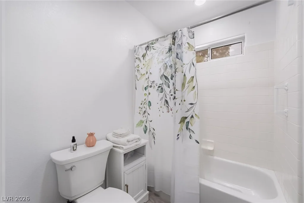 7220 Elderly, Las Vegas, NV 89131